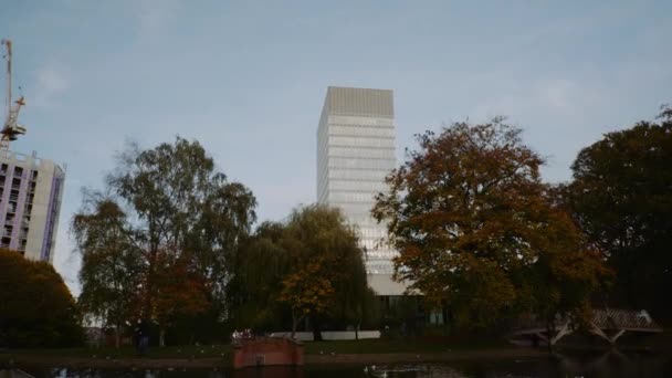 Arts Tower Looking Western Park Autumn Season University Sheffield Campus — Stok video