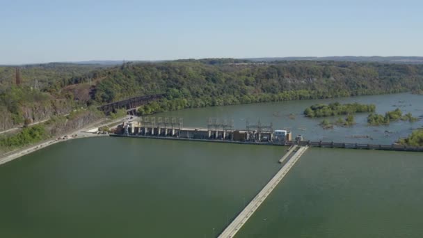 Φράγμα Υδροηλεκτρικής Ενέργειας Στον Ποταμό Susquehanna Εναέρια — Αρχείο Βίντεο