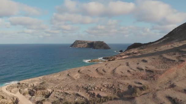 Northern Cliff Edged Shore Porto Santo Remote Road Another Island — Stok video