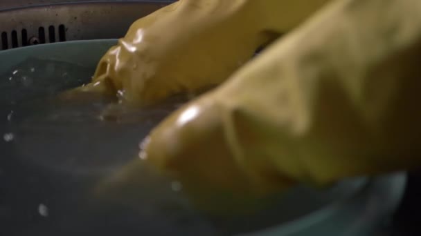 Hands Wearing Rubber Gloves Washing Kitchen Sink — 비디오