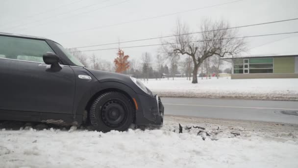 Side View Crashed Car — Stock video