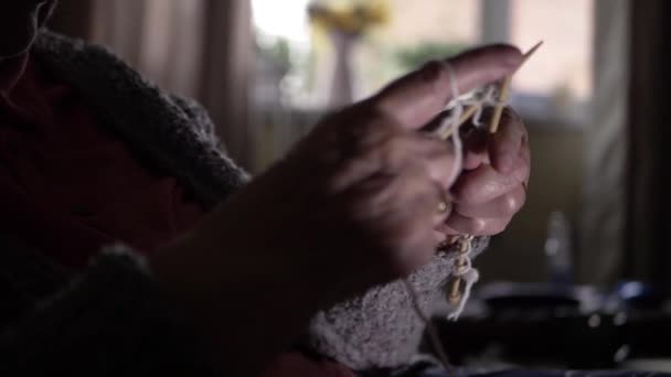 Elderly Lady Hands Home Knitting Medium Shot — 图库视频影像