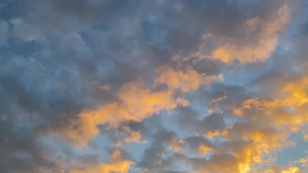 Epic Sunset Clouds Sky Stunning View Low Angle Panning Shot — Stock video