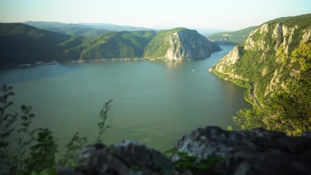 Timelapse Cazanele Dunarii Summer Sunset Can See Boats Distance — 비디오