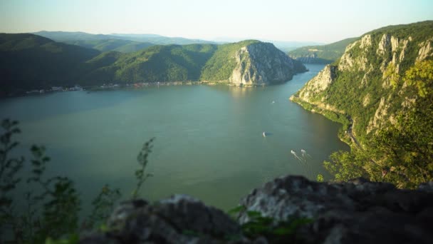 View Cazanele Dunarii Sunset Summer Can See Boats Distance — Stock videók