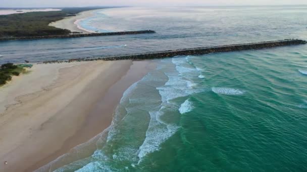 Beautiful Sunrise Gold Coast Seawy South Stradbroke Island Queensland Australia — ストック動画