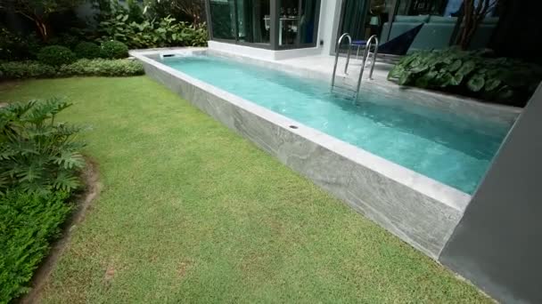 Luxury Stylish Swimming Pool Garden Decoration — Vídeos de Stock