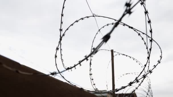 Time Lapse Clouds Barbed Wire Foreground — Wideo stockowe