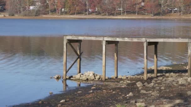 Old Fishing Dock Pier Lake Water Slow Motion — Video Stock