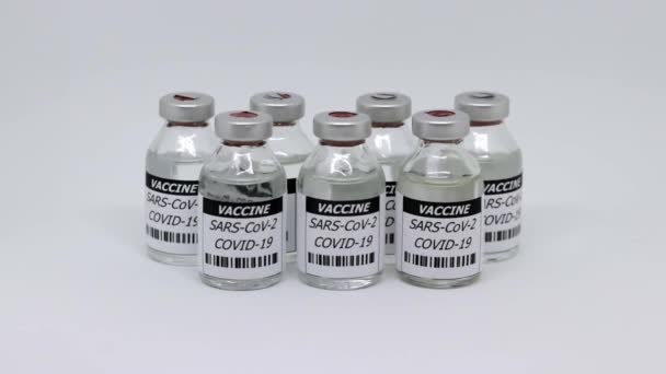 Corona Virus Vaccine Injection Vials Medicine Drug Bottles Dolly Shot — Stockvideo
