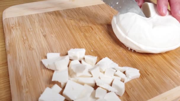 Cutting Fresh Cheese Kitchen Wood — Stockvideo