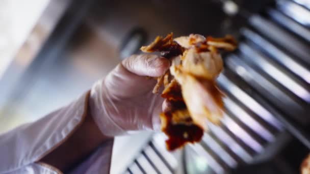 Chef Preparing Doner Kebab Close — Stok video