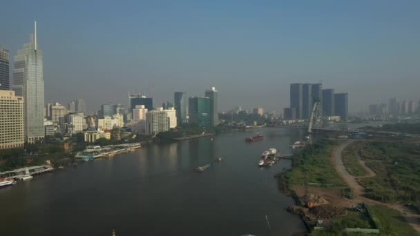 Drone Uitzicht Rivier Saigon Chi Minh City Nieuwe Thu Thiem — Stockvideo