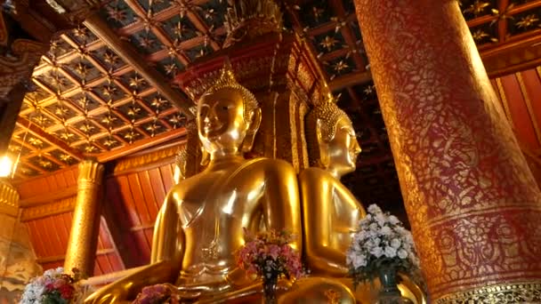 Big Golden Buddha Statue Located Famous Wat Phumin Temple Nan — Stockvideo