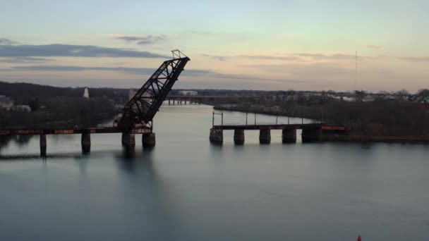 Aerial Orbit Crooked Bridge Beautiful Sky Providence Rhode Island — Stockvideo