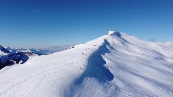 Snow Capped Mountain Peak Bern Filmed Drone Beautiful Perfect Sunny — 비디오