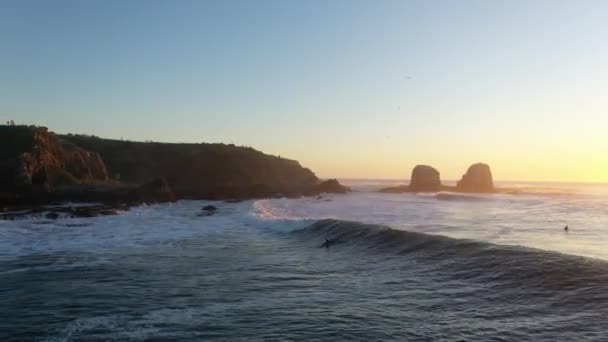 Surfen Epischer Sonnenuntergang Punta Lobos Pichilemu Chili Man Surfsport Schön — Stockvideo
