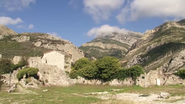 Walls Old Stone Fortress Blue Sky Bright Day — Stockvideo