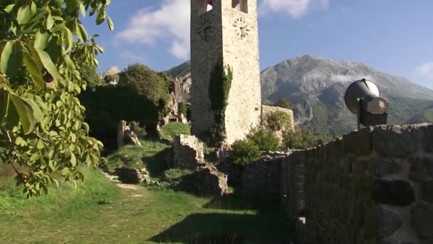 Stone Clock Tower Mountain Blue Sky Back — Stockvideo