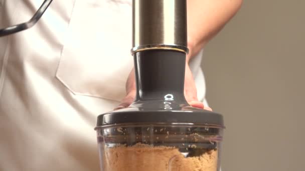 Woman Handling Mixer Running Cookie Dough Make Cakes — Video