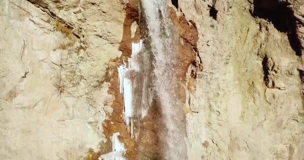 Vola Nel Paesaggio Della Cascata Ghiacciata Inverno Iran Vista Panoramica — Video Stock