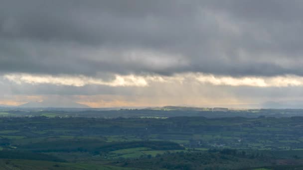 Time Lapse Countryside Landscape Hills Fields Cloudy Dramatic Day Rural — Vídeo de stock