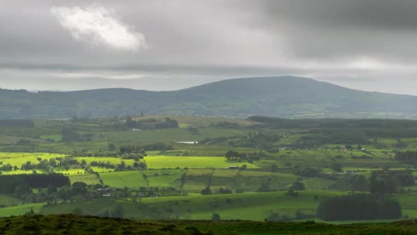 Time Lapse Rural Landscape Grass Fields Hills Cloudy Day Ireland — Wideo stockowe