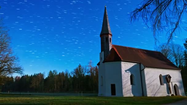 Zoom Out Church Starry Night Star Trails Clear Night Short — Video Stock