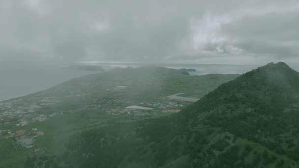 Pico Facho Seacoast Background Rainy Day Madeira Portugal Aerial Forward — 비디오