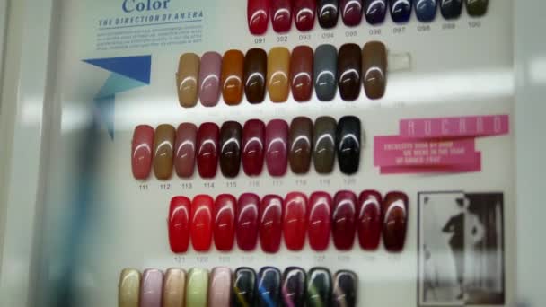 Close Footage Various Nail Colors Charts Displaying Shop — Vídeos de Stock