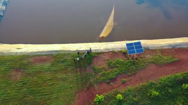 Fish Farmers Netting Fish Africa Shot Canon Eos 200 — Stock Video