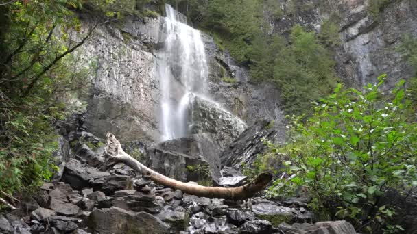 View Chute Philomne Waterfall Flowing Rocks Saint Alexandre Des Lacs — Stockvideo