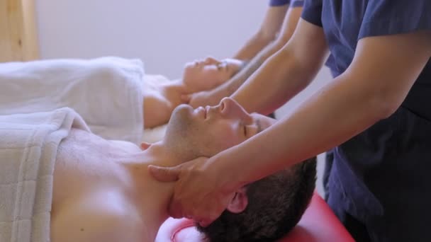 Relaxing Neck Massage Romantic Treatment Young Couples Spa Foreground Man — Vídeos de Stock