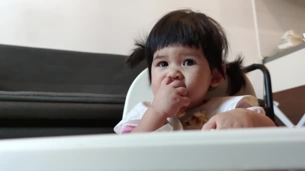 Asian Cute Baby Girl Eating Her Homemade Food Baby Feeding — Video Stock