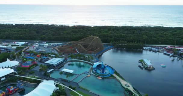 New Rollercoaster Construction Seaworld Gold Coast Australia Sunrise Drone — Vídeos de Stock