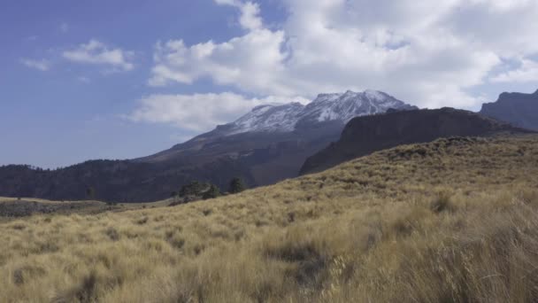 Snowy Volcano Iztaccihuatl Mexico — Vídeo de Stock