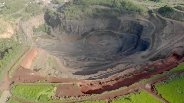 Aerial View Hole Stone Miner — Vídeo de stock
