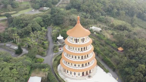 Круг Вокруг Храма Опыт Тайваньской Культуры Впечатляющей Пятиэтажной Пагоды Многоярусной — стоковое видео