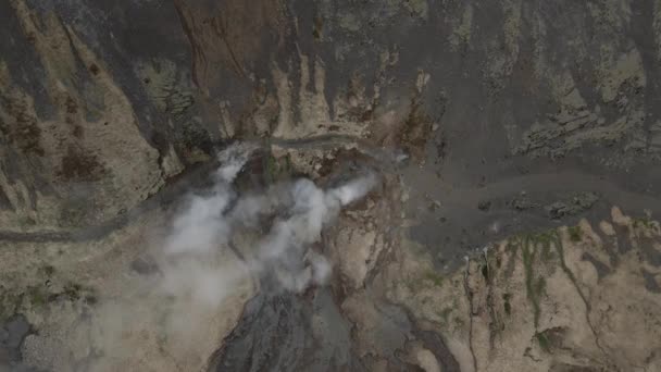 Aerial Top Descendent Reykjadalur Fumarole Iceland — 图库视频影像