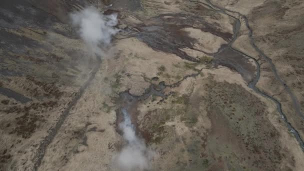 Fumaroles Thermal Waters Reykjadalur Iceland Aerial Forward Tilt — Stock Video