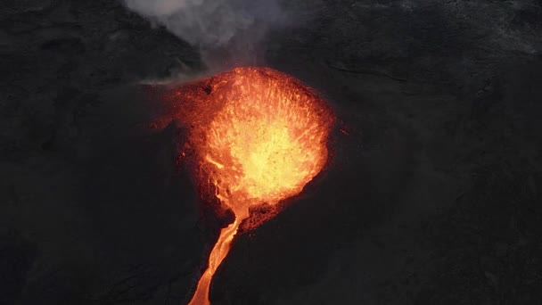 Drone View Ascending Fountain Magma Erupting Volcano Crater Iceland Slow — Stock videók