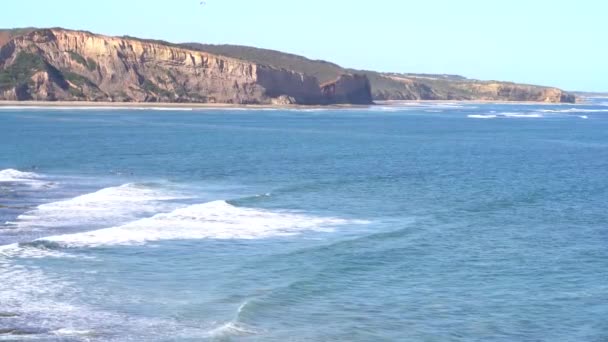 Серферы Paradise Bells Beach Torquay Victoria Южной Части Тихого Океана — стоковое видео