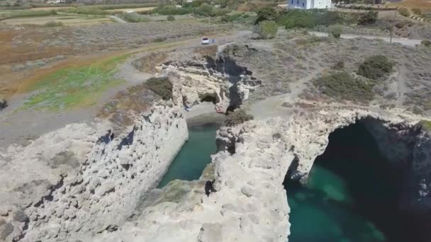 Cave Papafragas Beach Milos Island Cyclades Greece — ストック動画