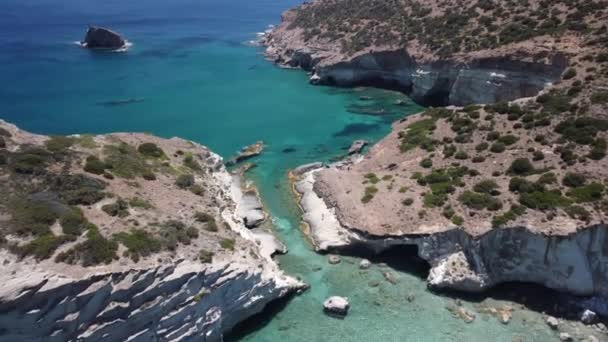 Aerial View Milos Island Kleftiko Beach Greece Idyllic Place — Stok video