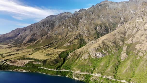 Birds Eye View Remarkables Popular Tourist Destination Queenstown New Zealand — Stockvideo