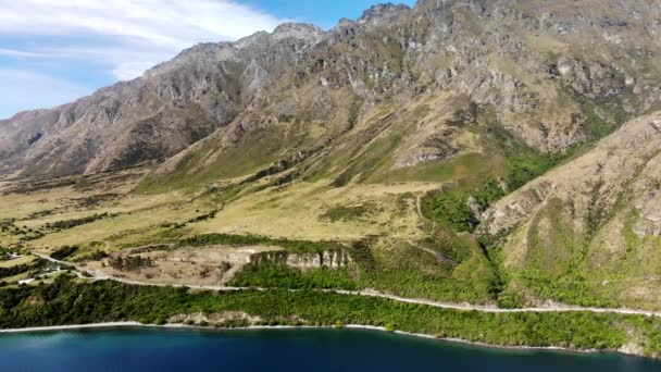 Remarkables Mountain Range Queenstown Birds Eye View New Zealand Landscape — ストック動画