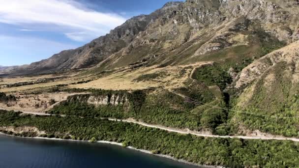 Winding Road Lake Wakatipu Favourite Holiday Spot South Island New — Stockvideo