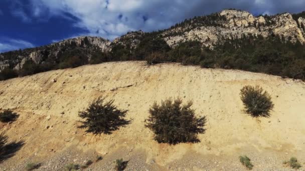 Mount Charleston Nevada Dramatic Blue Sky — Vídeos de Stock