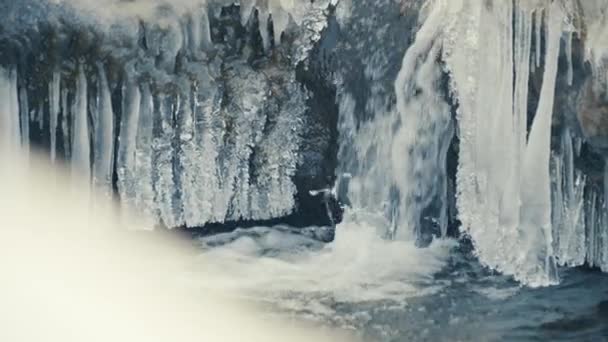 Small Waterfall Frozen River Winter Wide Shot Slow Motion Handheld — Stok video