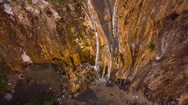 Водоспад Струмок Лісовому Схилі — стокове відео